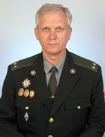 Начальник самостійної воєнізованої пожежної частини №1 м.Луганська<br> <b>СИДОРОВ Віктор Трохимович</b>